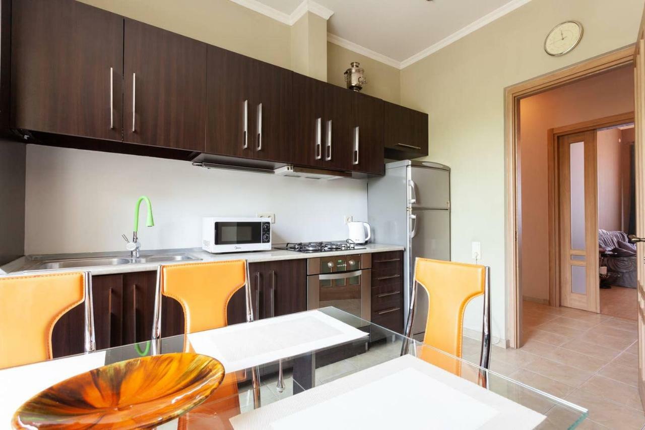 Wehost Apartment On A Colorful Street Tbilisi Eksteriør bilde